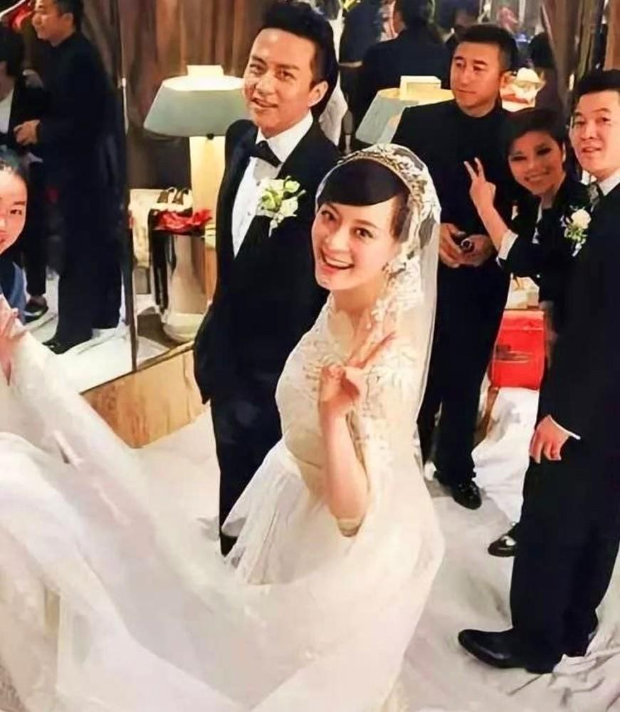 孙俪邓超同框，明星情侣的闪耀瞬间